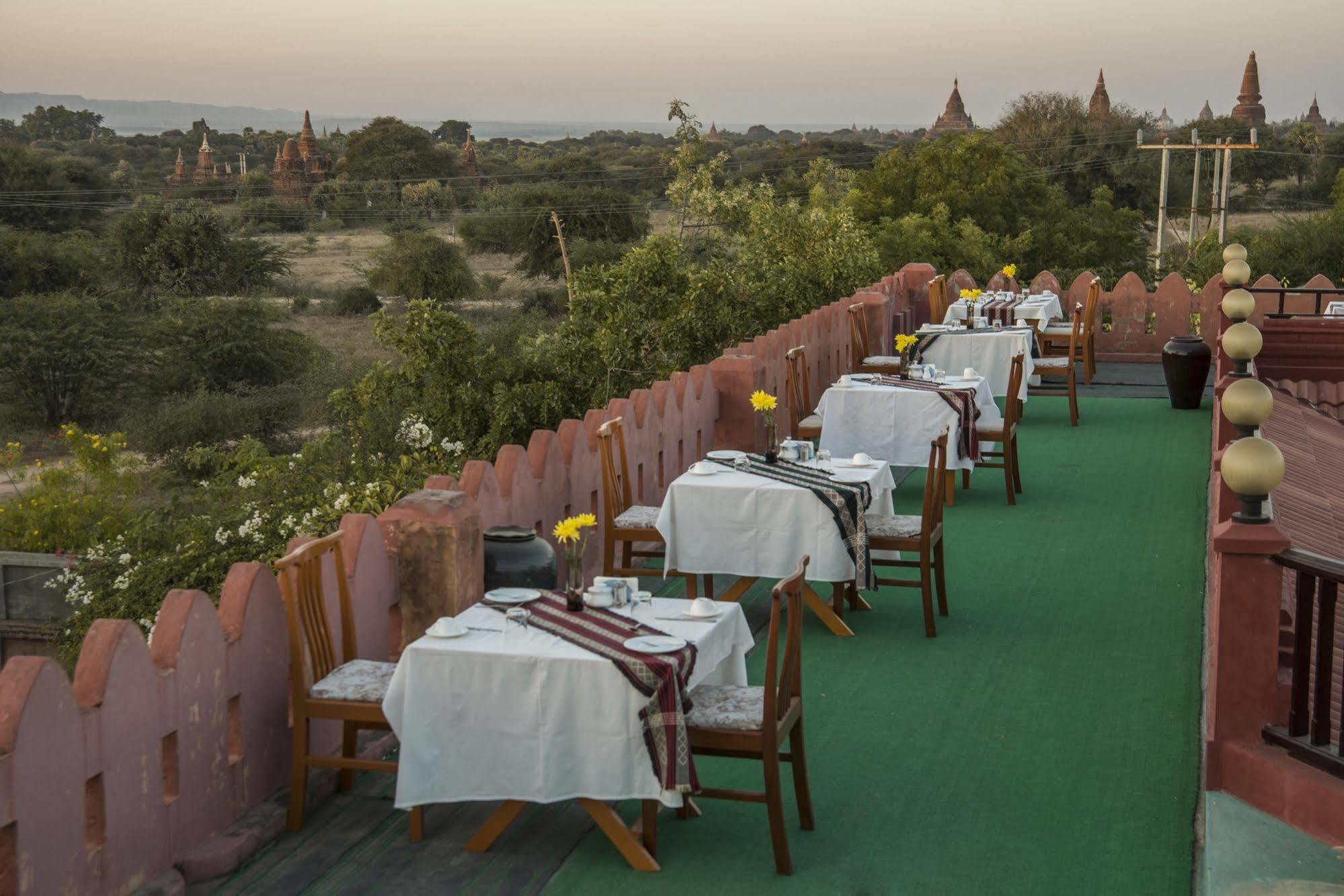 Thurizza Hotel Bagan Ngoại thất bức ảnh