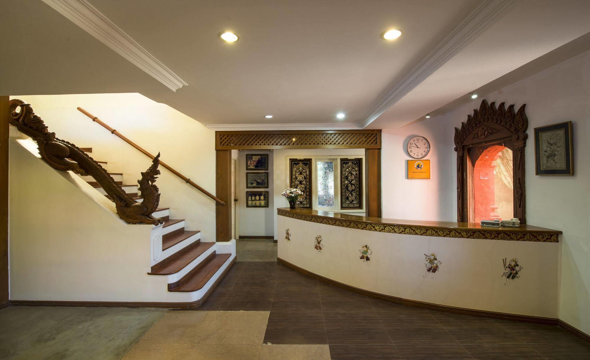 Thurizza Hotel Bagan Ngoại thất bức ảnh