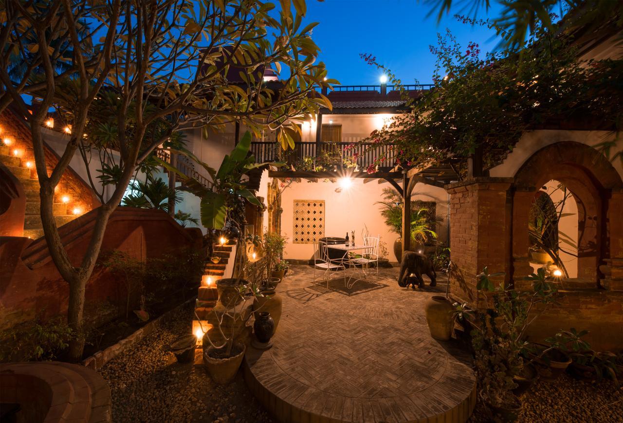 Thurizza Hotel Bagan Ngoại thất bức ảnh